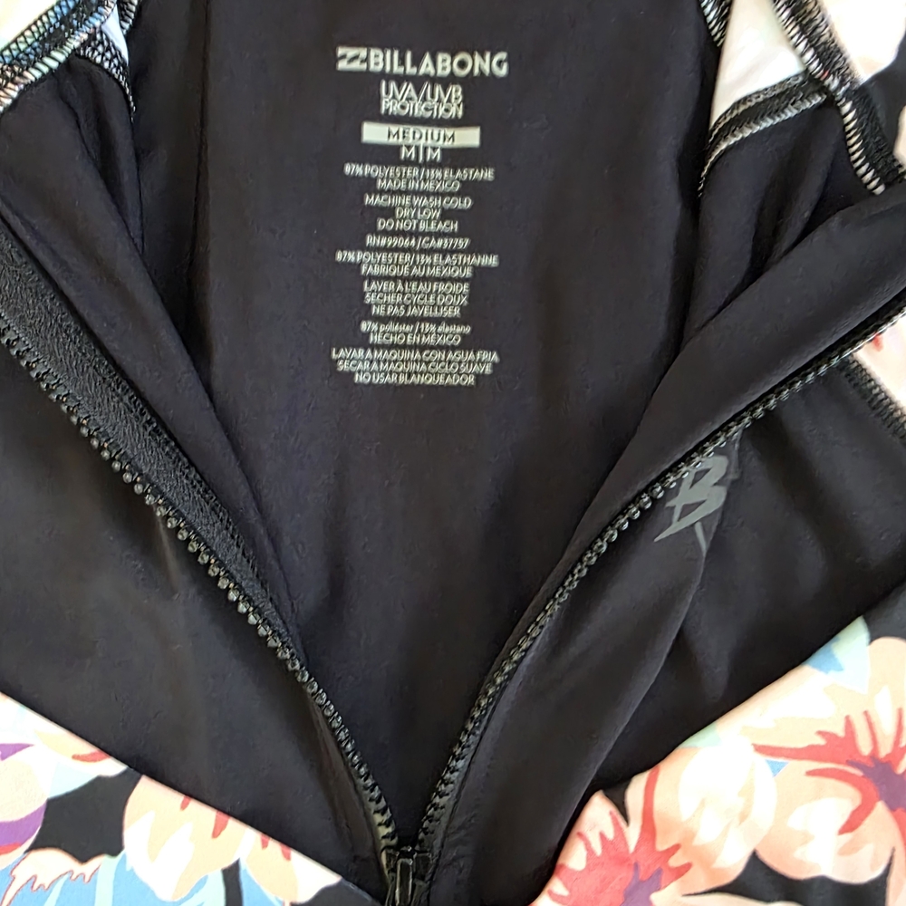 Billabong Floral Rash Guard - Picture 3 of 4